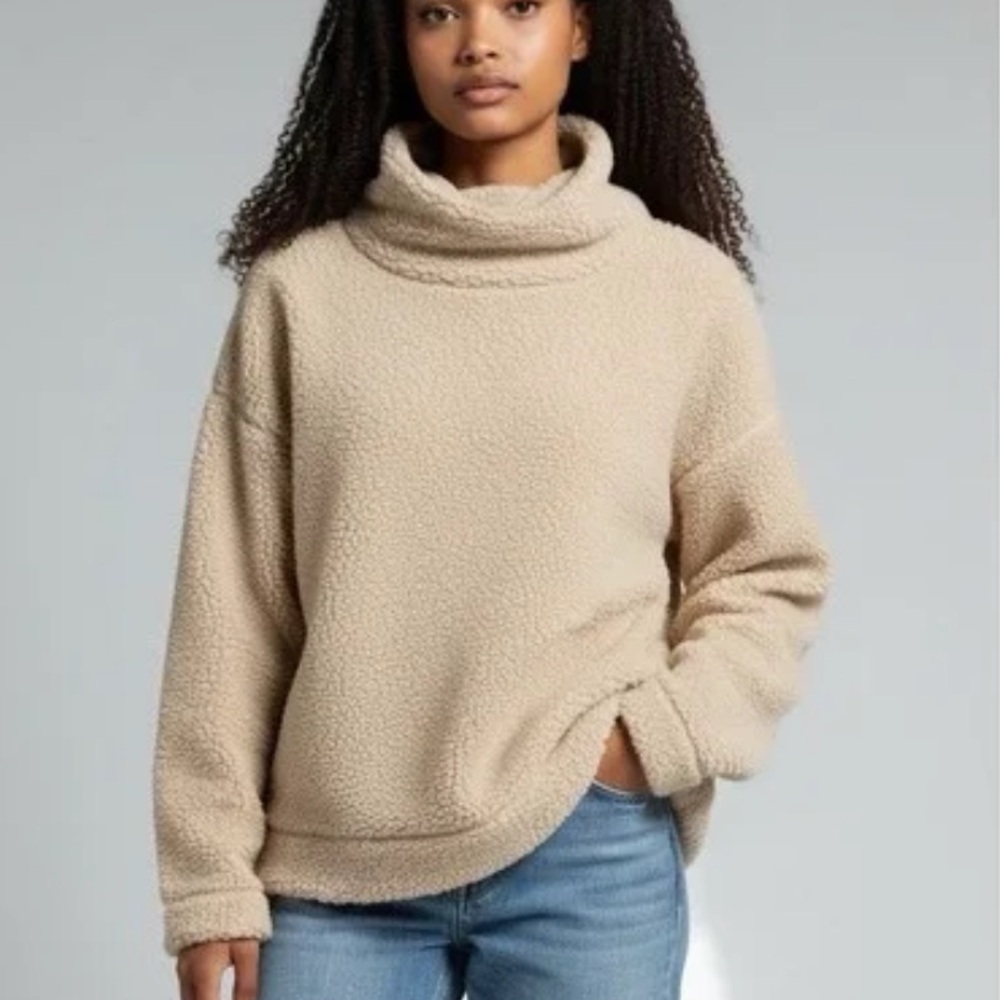TUCKERNUCK Tan Teddy Fleece Rollins Pullover Long Sleeve Oversize Pile SMALL